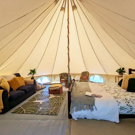 Ashcroft Glamping Hotel Dereham Exterior photo